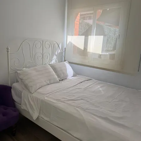 Luxury Svetlanka House Fenals Διαμέρισμα *